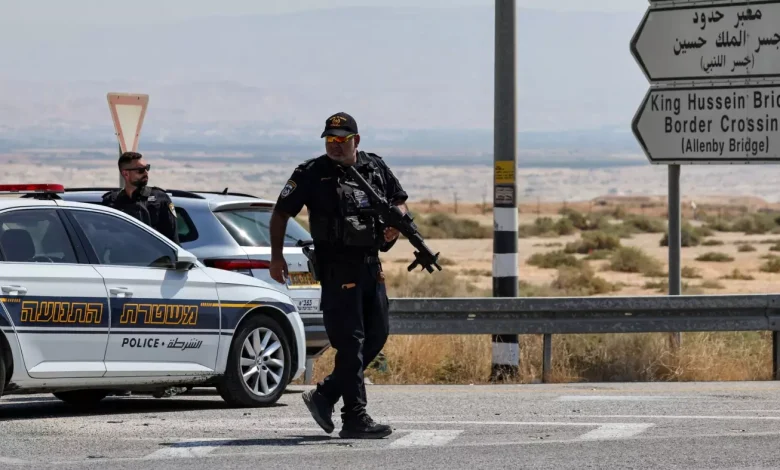 ثلاثة قتلى إسرائيليين في عملية غير مسبوقة نفذها أردني