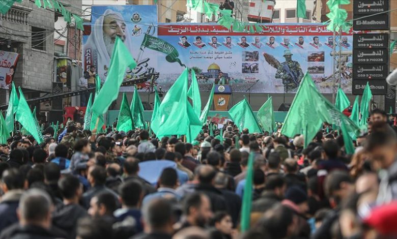 استطلاع: أغلبية الفلسطينيين يؤيدون حماس ويتوقعون انتصارها في غزة