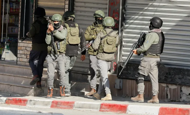 السلطة الفلسطينية تعيد تقديم أوراق اعتمادها بمواجهة المقاومة