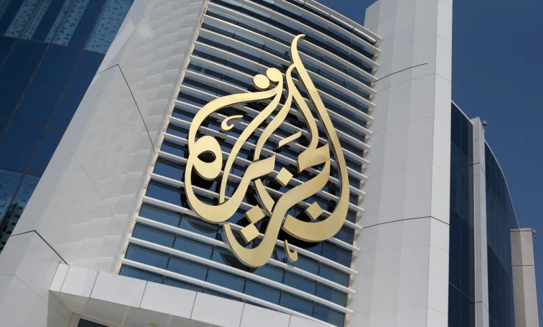 قرار السلطة ضد الجزيرة.. إدانة واسعة ودعوات للتراجع