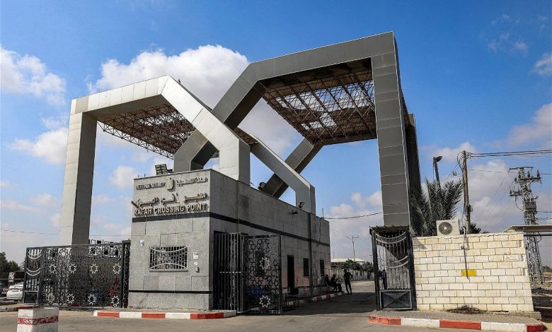 250 يومًا من الحصار.. معابر غزة المغلقة تخنق الحياة