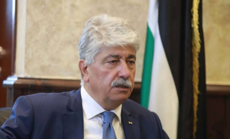 مجدلاني يهاجم المقاومة.. صفقة التبادل تُحرج السلطة وتفضح عجزها