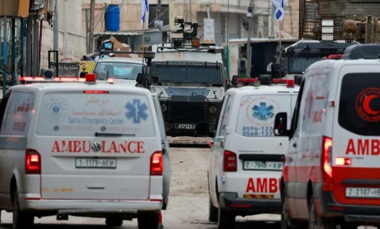 الاحتلال والسلطة الفلسطينية يحاصران مستشفيات جنين ويقتحمانها