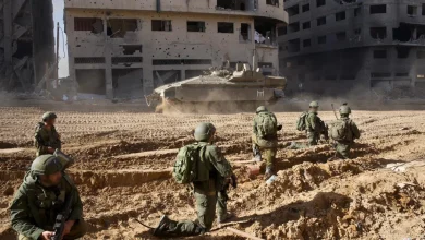ضابط إسرائيلي يقتل مسنًا فلسطينيًا بعد استخدامه كدرع بشري في غزة