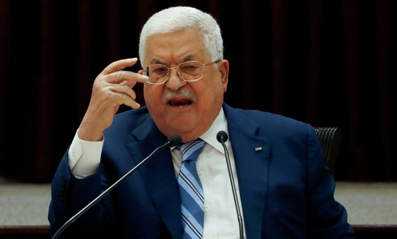 عباس بين "يا عالم احمونا" واشتراط نزع سلاح المقاومة