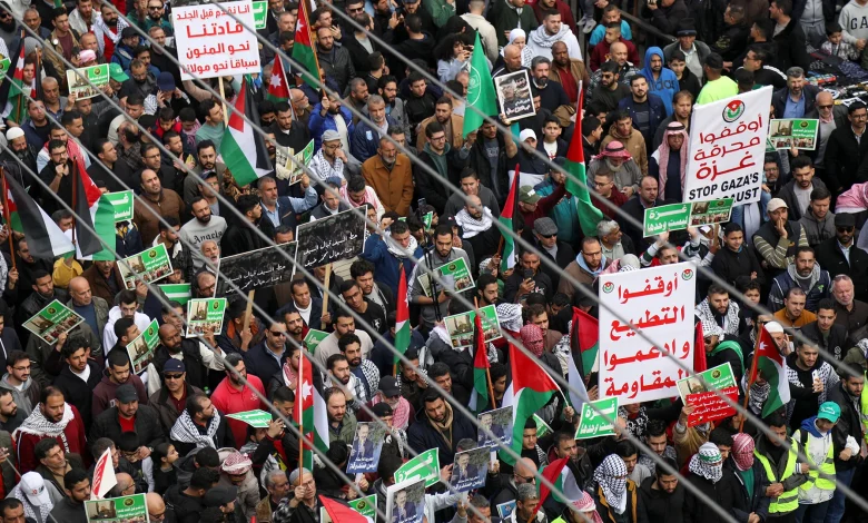 الأردن يلغي تظاهرة دعم لغزة وسط تصعيد أمني ضد النشطاء