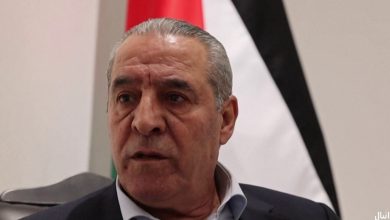 وصاية الاحتلال تتعزز.. حسين الشيخ نائباً للرئيس ومهندس ضم الضفة