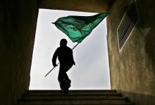 استطلاع: دعم متواصل لحماس مقابل تراجع شديد بثقة الجمهور بالسلطة الفلسطينية