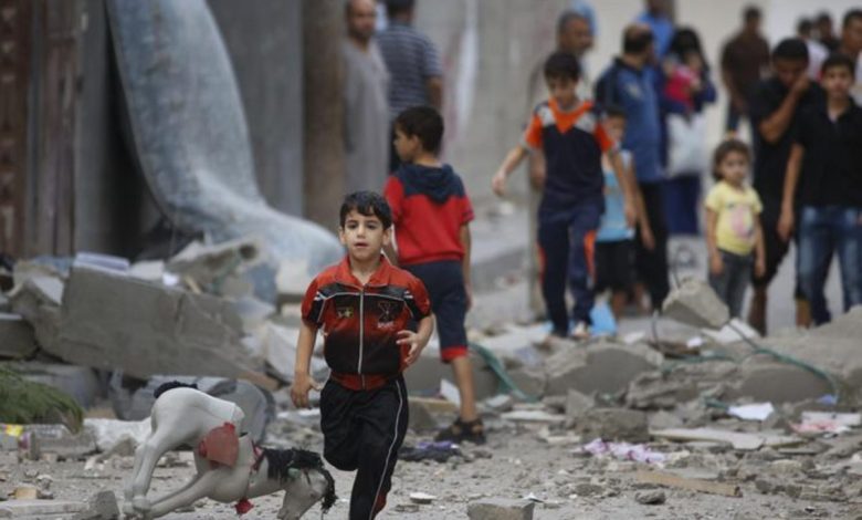 أطفال غزة يُبادون.. أكثر من 16 ألف شهيد منذ بدء العدوان