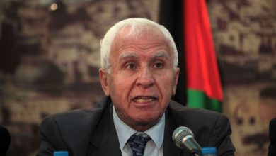عزام الأحمد في بيروت.. مواجهة مفتوحة حول سلاح المخيمات