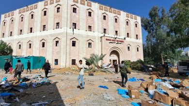 تصعيد إجرامي.. الاحتلال يوسع دائرة إبادة المستشفيات في قطاع غزة