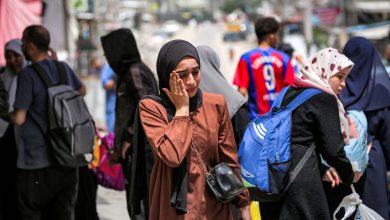 610 آلاف نازح خلال أسبوعين.. حصار غزة يتفاقم وسط صمت دولي
