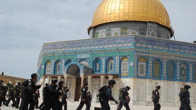 استهداف المسجد الأقصى يتم تحت أنظار السلطة وصمت الوصاية