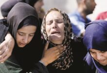 خديعة التوزيع للنساء.. استشهاد سيدة في مركز المساعدات يكشف الحقيقة