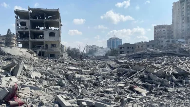 دمار غزة مستمر.. ورام الله ترفض هدنة بلا توقيع عباس