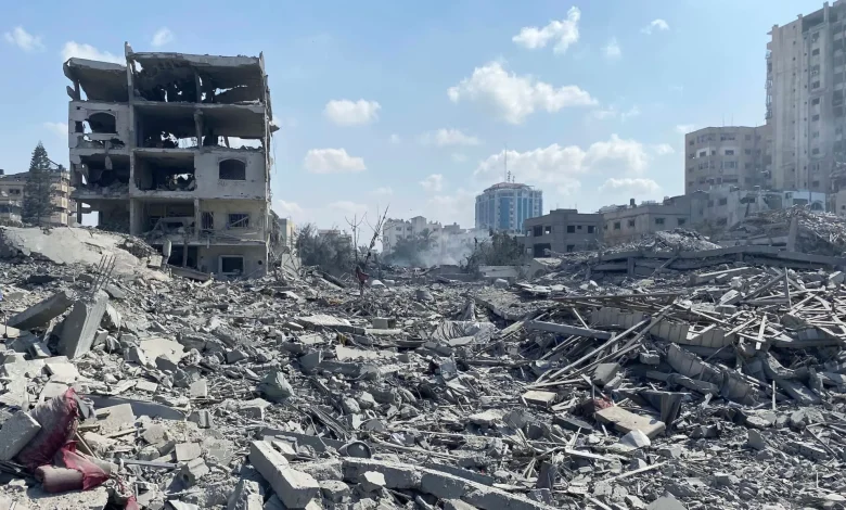دمار غزة مستمر.. ورام الله ترفض هدنة بلا توقيع عباس