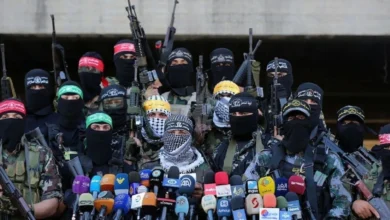 فصائل المقاومة ترد بحزم على عباس: وقف الحرب أولاً لا للانتخابات