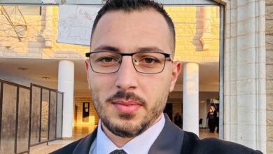 علي الشريم.. واجهة السلطة للتحكم بالرأي العام والتحريض على غزة