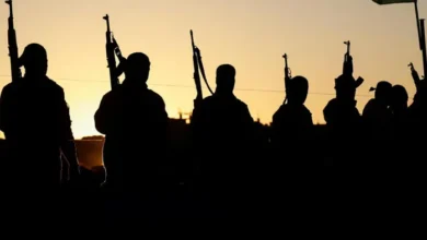 الاحتلال يصنع حربًا داخلية في غزة عبر عصابات مسلحة محلية