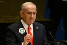 عقب فشل خطاب نتنياهو.. شبكة أفيخاي تتجند لترويج روايته