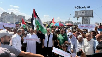 مسيرة الأكفان في غزة.. أهالي القطاع يرفضون التهجير ويواجهون الاحتلال