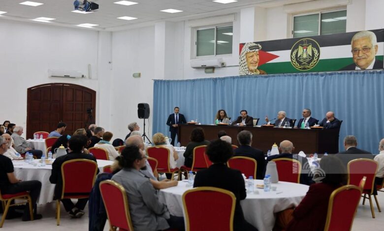 عباس يمتنع عن توجيه كلمة لغزة بعد وقف الحرب ويفضل مخاطبة الإسرائيليين