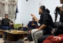مؤمن الناطور يجاهر بعمالته بالانضمام علنا إلى عصابة ياسر أبو شباب