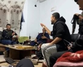 مؤمن الناطور يجاهر بعمالته بالانضمام علنا إلى عصابة ياسر أبو شباب
