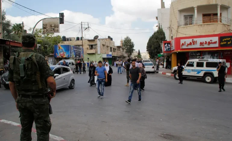 سجون السلطة امتداد للاحتلال في الضفة الغربية