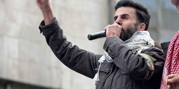 النظام الأردني يجرّم رفع العلم الفلسطيني لتكريس تتقيد التضامن مع غزة