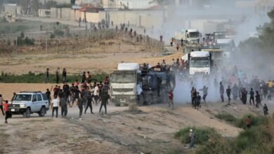 كاتب يكشف دور الاحتلال في تمكين العصابات أثناء الحرب على غزة