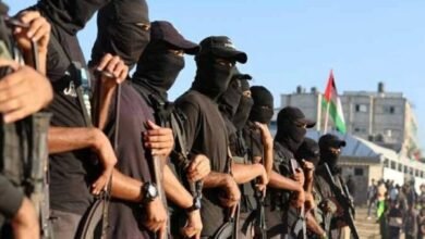 الفلسطينيون يلتفون حول المقاومة.. والسلطة تفقد آخر ما تبقّى من ثقة