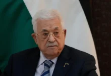 ميدل إيست آي: إدانة السلطة بالتقصير في حق الفلسطينيين في ذروة الإبادة الجماعية