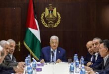 وزير سابق في السلطة لعباس: آن أوان الاعتراف بالهزيمة