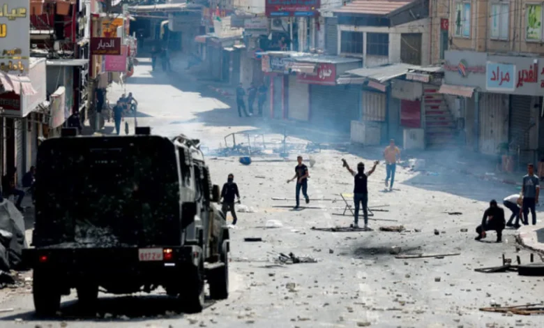 قمع الشارع واحتقان متصاعد.. السلطة تُدير أزماتها بالاعتقالات