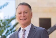 ما دور بشار المصري في إدارة "مجلس السلام"؟