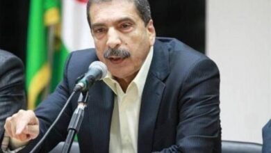 قيادي فتحاوي يوجّه رسالة لتوفيق الطيراوي: أين كنت أثناء رئاستك للمخابرات؟