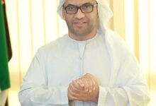 كاتب إماراتي يهاجم المقاومة الفلسطينية من منبر صحيفة عبرية