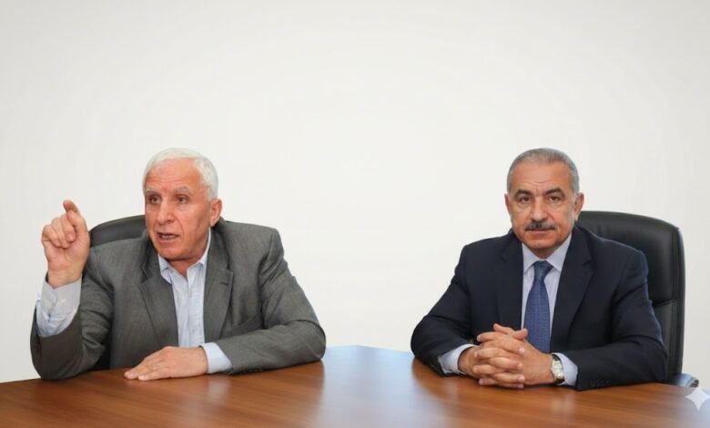 تصريحات موثقة لقيادات السلطة تكشف مسؤوليتها عن عزل غزة