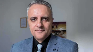 جمال نزال يواصل إثارة الجدل بتصريحات تفتح باب السخرية والانتقادات