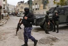 تحت تعذيب وشبح السلطة.. معتقلون سياسيون يعلنون إضرابًا مفتوحًا عن الطعام