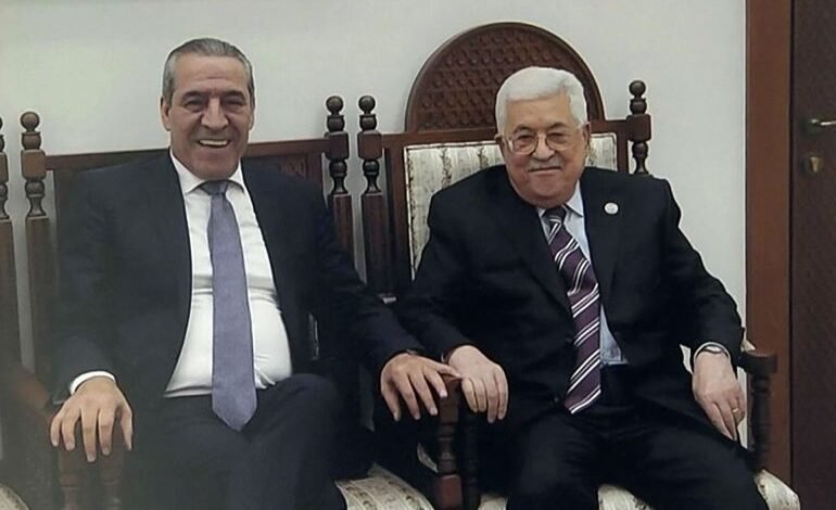 انتقادات واسعة لانخراط سلطة رام الله بمكتب ارتباط مع مجلس ترامب