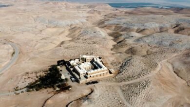 التفاصيل الكاملة لـ"فضيحة أراضي النبي موسى".. السلطة تنهب "شقى العمر "