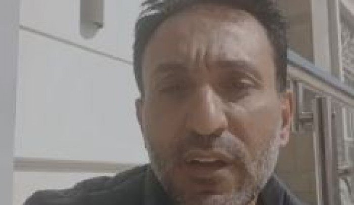 أسير محرر يضرب عن الطعام داخل مقر سفارة السلطة في مصر بعد قطع راتبه