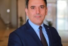 أمجد بني شمسه سفيرًا لثلاث وجهات يعيد الجدل حول آليات اختيار سفراء السلطة