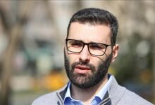 "أين ذهبت الملايين؟".. الجدل يتجدد حول معتز عزايزة