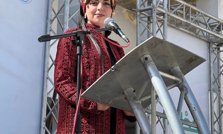 شهد الشرفا ومعتز العزايزة.. خطاب يقلل من قيمة المقاومة يثير الغضب