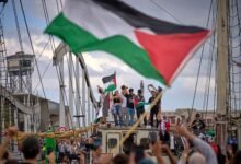 اعتقال قيادات "أسطول الصمود" في تونس يكشف تناقض خطاب قيس سعيّد