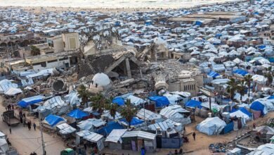 السلطة تواصل قطع مخصصات الفقراء عن 80 ألف أسرة في غزة للعام الثالث