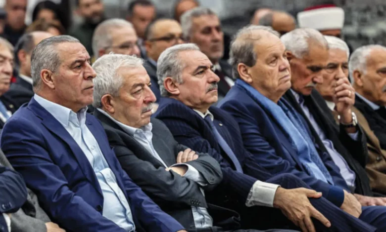 فضيحة داخل فتح.. قيادي يكشف عن احتكار القرار والفساد المالي